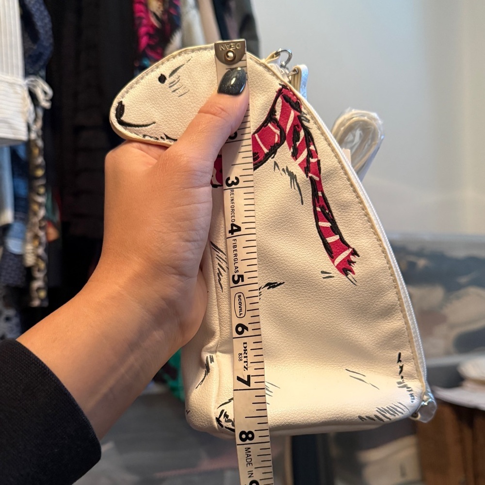 Vera Bradley Polar Bear Crossbody White Red Scarf Quilted Faux Leather NWT - Picture 7 of 10